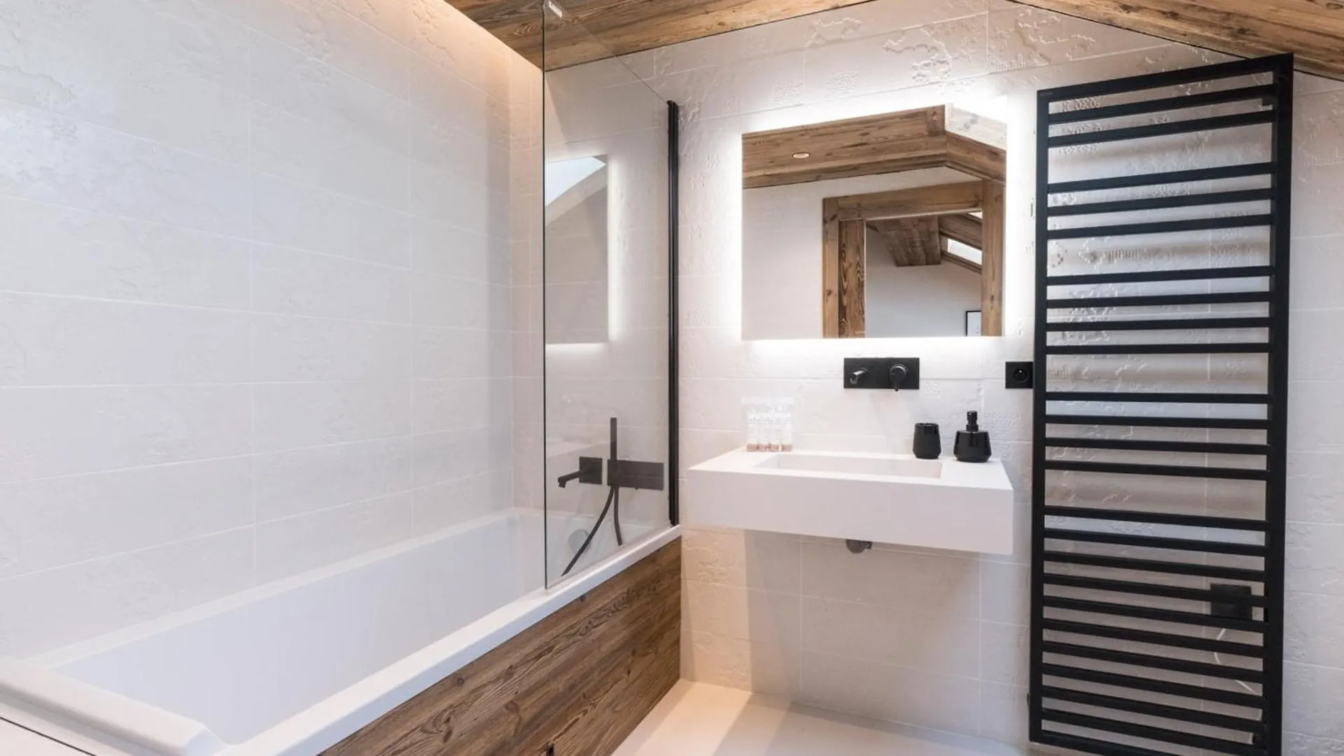 Appartement Spacieux Avec Hammam Et Parking, Proche Des Pistes A Meribel - Fr-1-565-104 Les Allues Apartamento